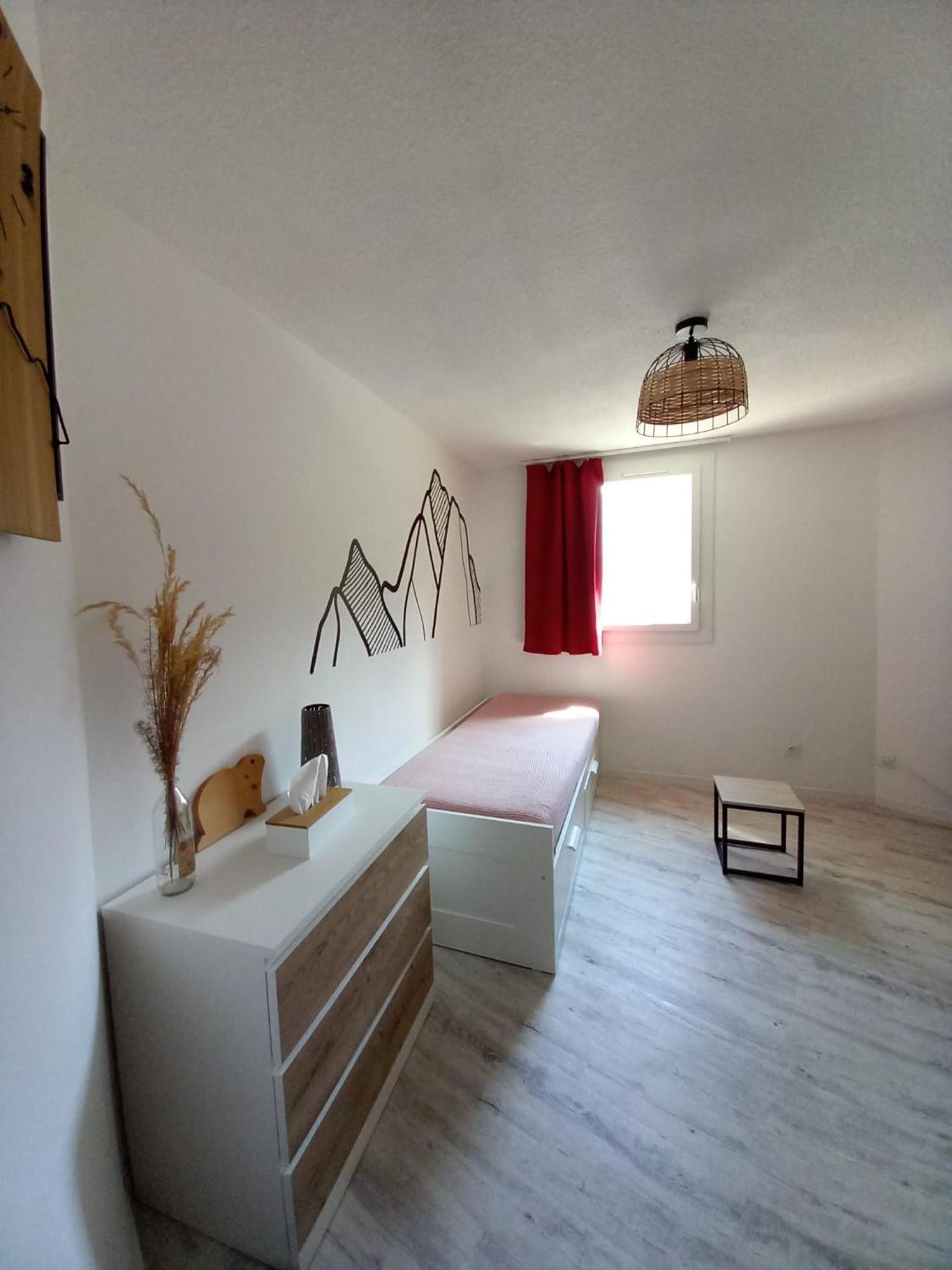 Le Studio Du Queyras Avec Vue Sur La Montagne Abries Phòng bức ảnh